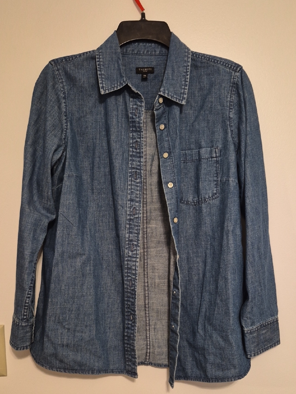 NWOT Talbots Blue Denim Button-Up Shirt SZ M